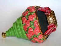 preserving_jar_red_and_green